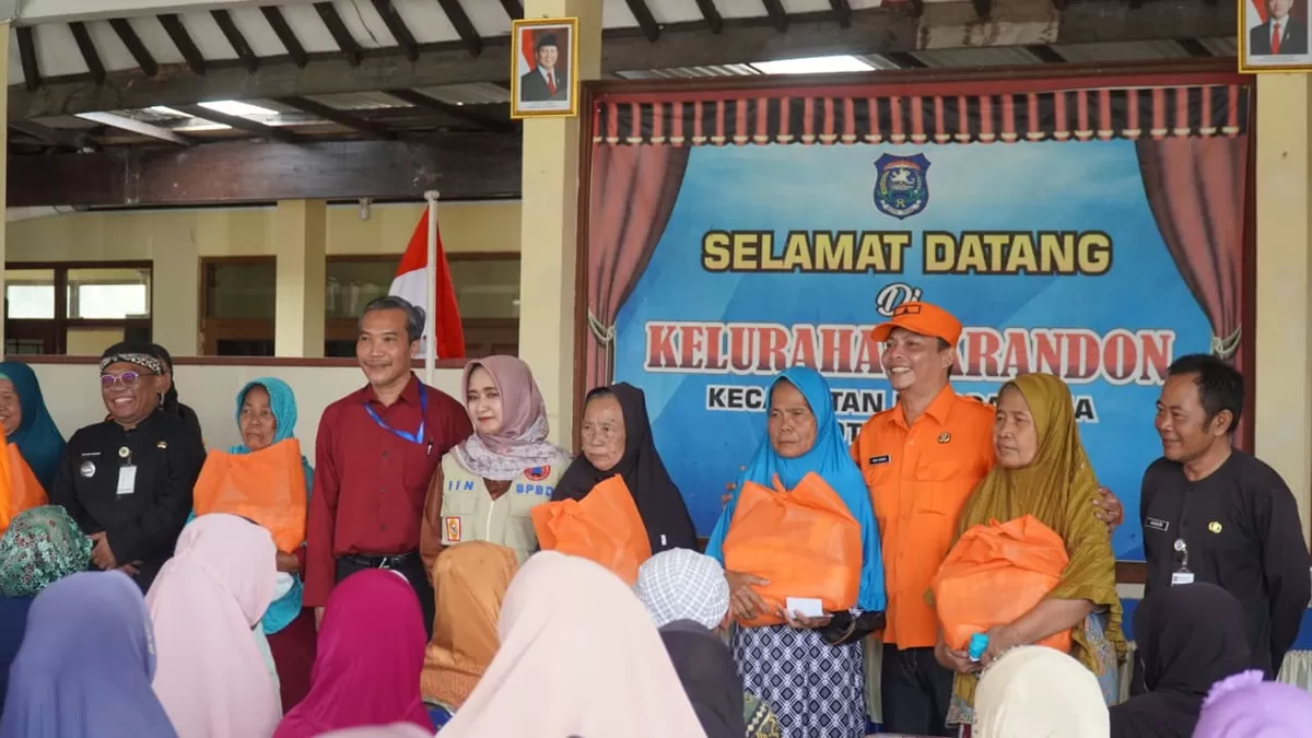 Wakil Walikota Tegal Bersma BPBD Kota Tegal Beri Bantuan (Agus R)
