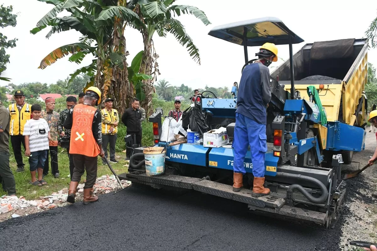 Ilustrasi pembangunan jalan di Bengkulu.(Foto/Ist)