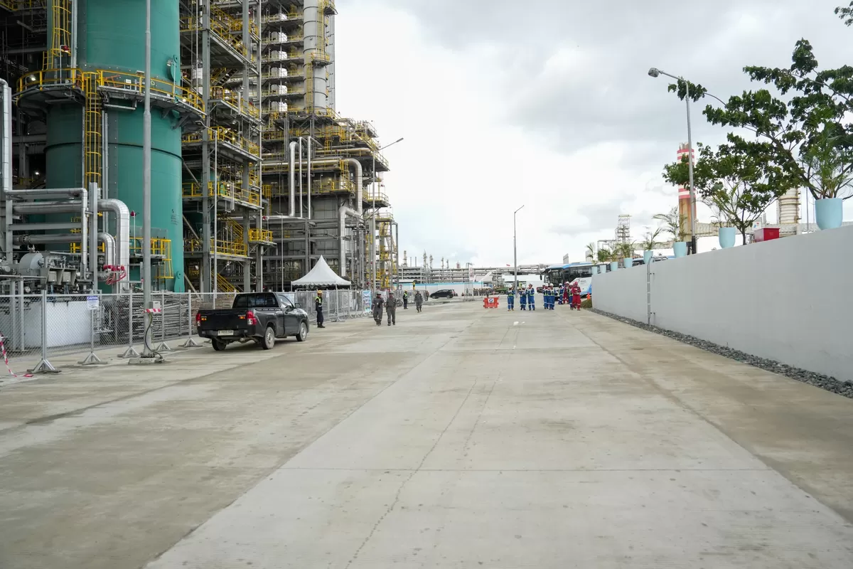 SIG memasok 115.609 ton semen dalam proyek Infrastruktur Energi Terintegrasi Refinery Development Master Plan (RDMP) Balikpapan untuk mendukung ketahanan energi Indonesia. (SIG)