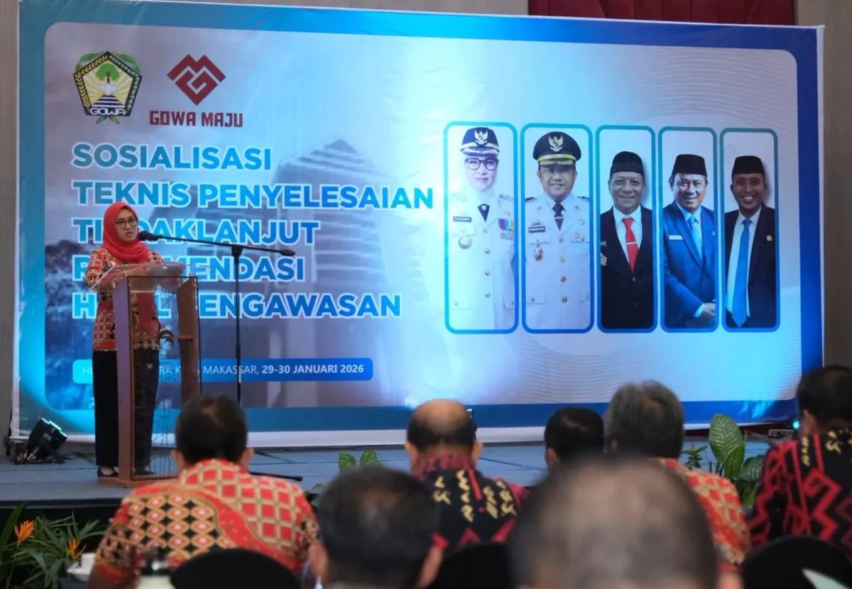 Bupati Gowa, Sitti Husniah Talenrang, pada pelaksanan Sosialisasi Teknis Penyelesaian Tindak Lanjut Rekomendasi Hasil Pengawasan di Hotel Gammara, Makassar, Kamis (29/1).