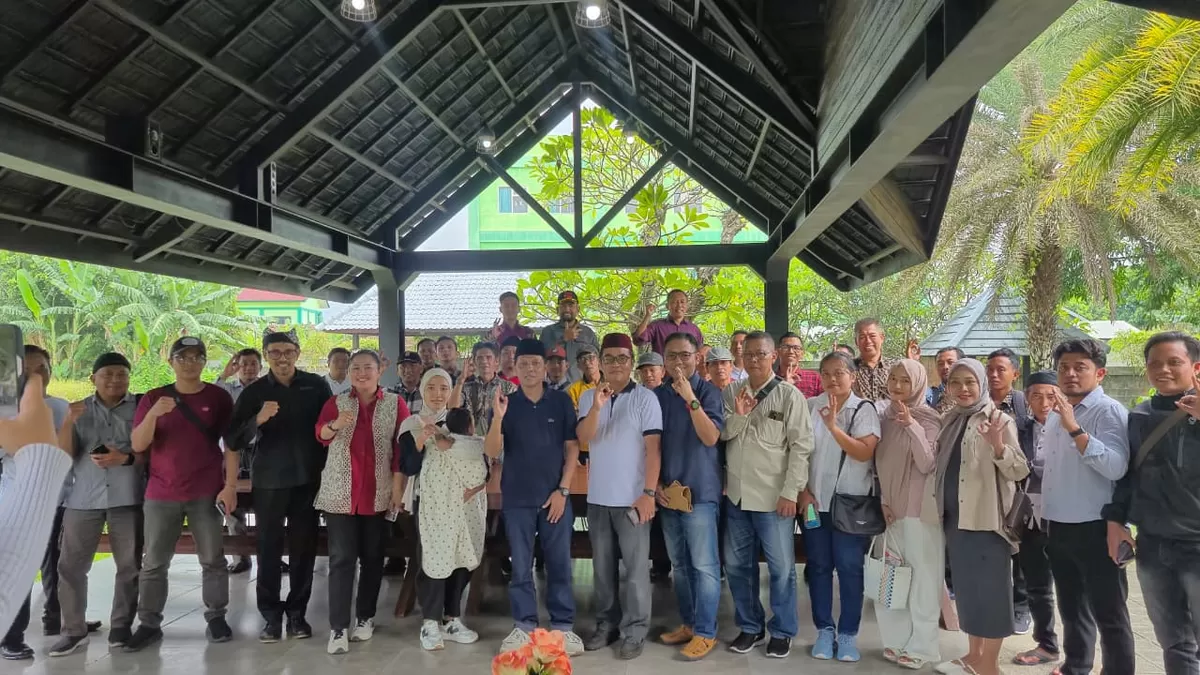 AKDKMP Banyuwangi resmi menetapkan enam prioritas utama untuk memperkuat koperasi desa&ndash;kelurahan, mulai dari sinergi usaha, kemitraan strategis, pendidikan SDM, hingga tata kelola yang transparan.