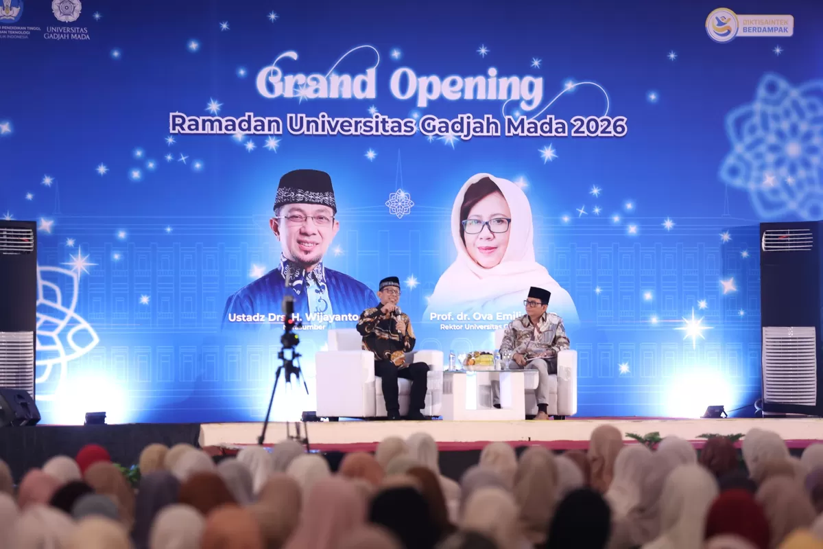 Ustaz Drs. H. Wijayanto, M.A., menegaskan bahwa esensi puasa adalah melahirkan empati dan kepedulian nyata terhadap sesama (doc. Humas UGM)