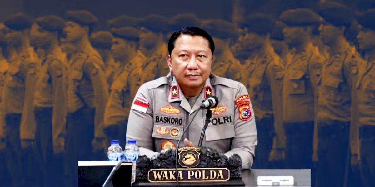 Wakapolda NTT Brigjen Pol Baskoro Tri Prabowo memberi arahan kepada Kapolres dan pejabat utama Polda NTT terkait pemanfaatan data untuk penguatan kamtibmas. (Foto Wakapolda TBN Polda NTT/ Desain backround Tim)