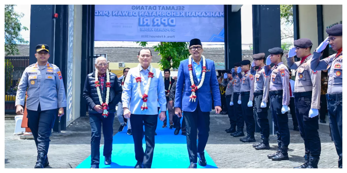 Wakil Ketua Mahkamah Kehormatan Dewan (MKD) DPR RI Agung Widyantoro saat kunjungan kerja MKD DPR RI ke Kepolisian Resor Kediri, Jawa Timur, Rabu (4/2/2026). Foto : Ais/Andri 