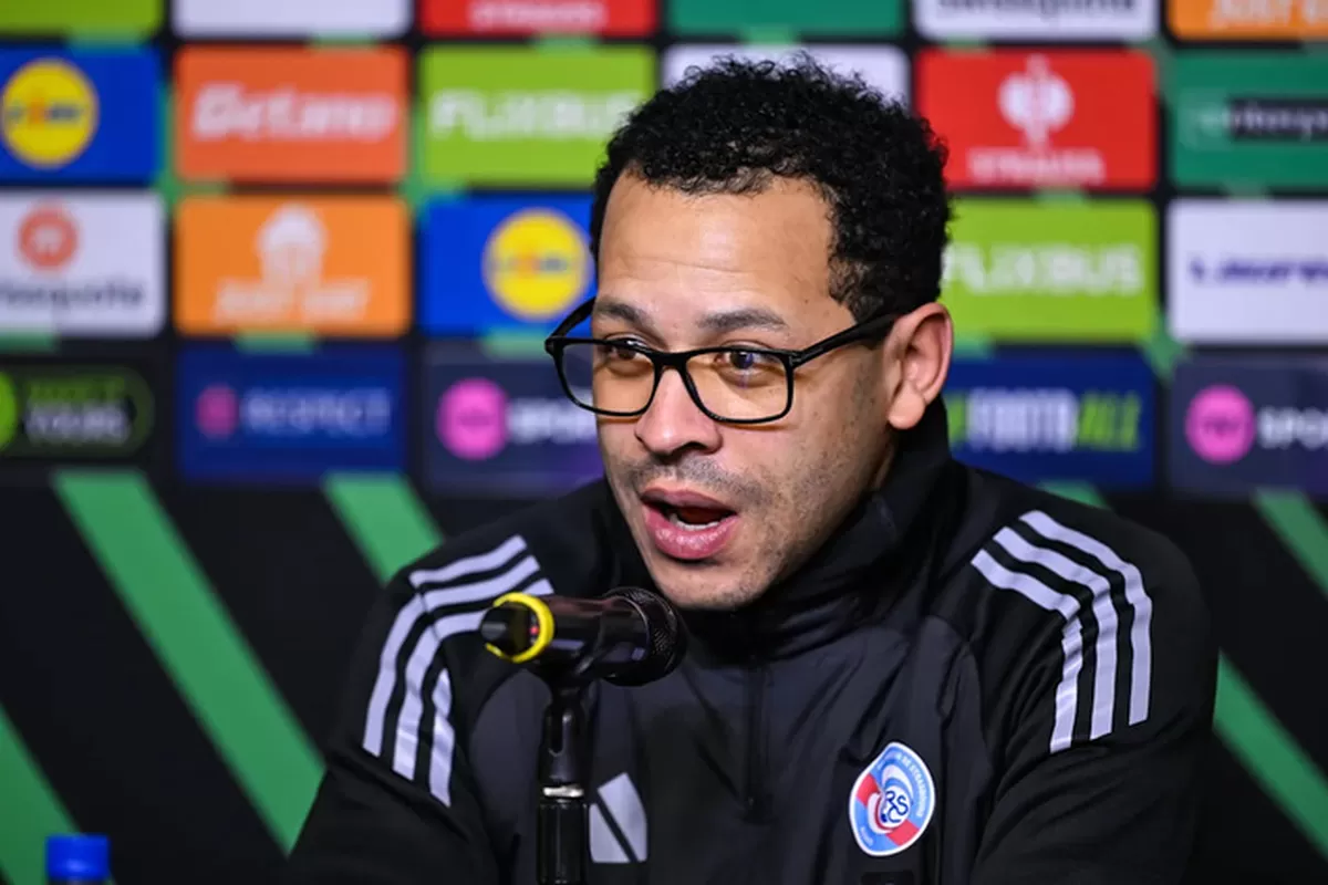 Kandidat pelatih baru Chelsea, Liam Rosenior. (sportillustrated)