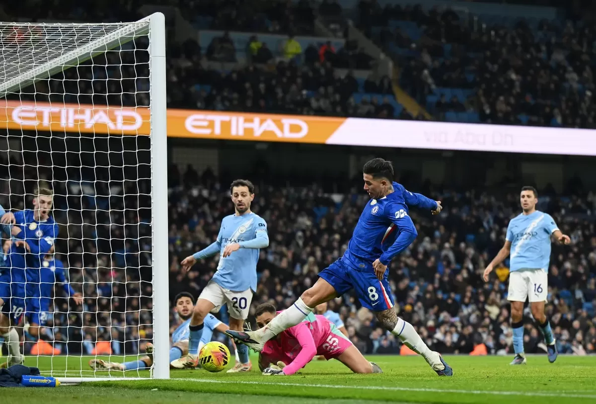 Gol telat Enzo Fernandez mengubah skor akhir menjadi 1-1 antara Manchester City vs Chelsea.