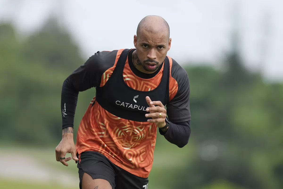 Penyerang asing Persija, Gustavo Almeida (Persija)