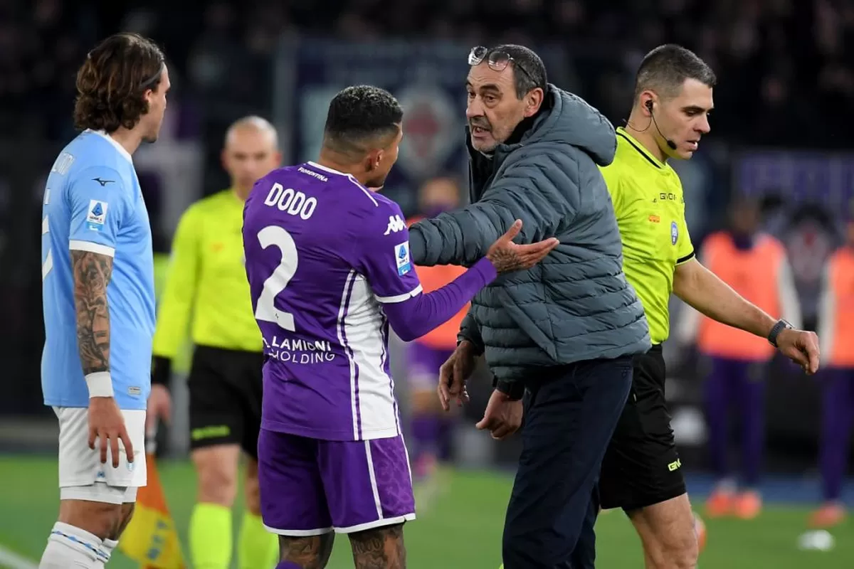 Pelatih Lazio Maurizio Sarri kecewa timnya ditahan Fiorentina 2-2 dalam lanjutan Serie A.