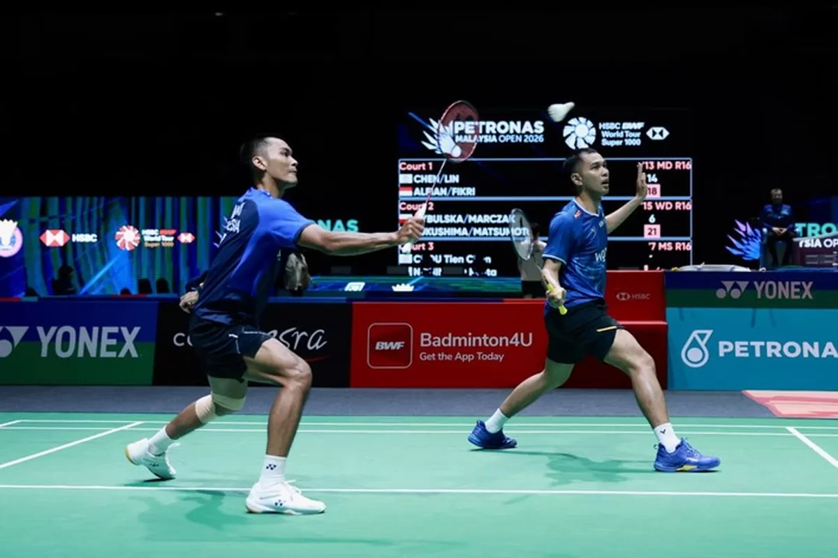Ganda putra Indonesia, Fajar Alfian/Muhammas Shohibul Fikri saat bertanding di babak kedua Malaysia Open 2026, Kamis, 8 Januari 2026. (PBSI)