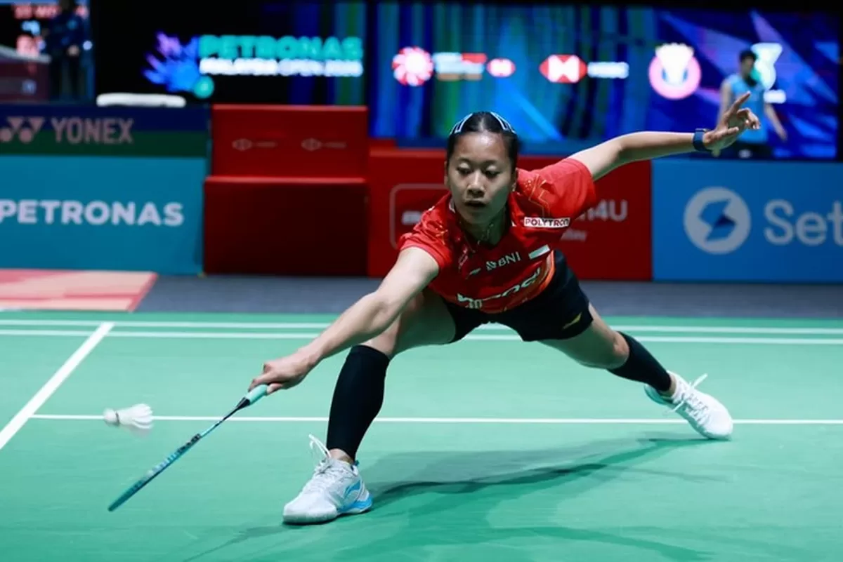 Tunggal putri Indonesia, Putri Kusuma Wardani meneruskan tren positifnya dengan melaju ke 8 besar Malaysia Open 2026, Kamis, 8 Januari 2026. (PBSI)