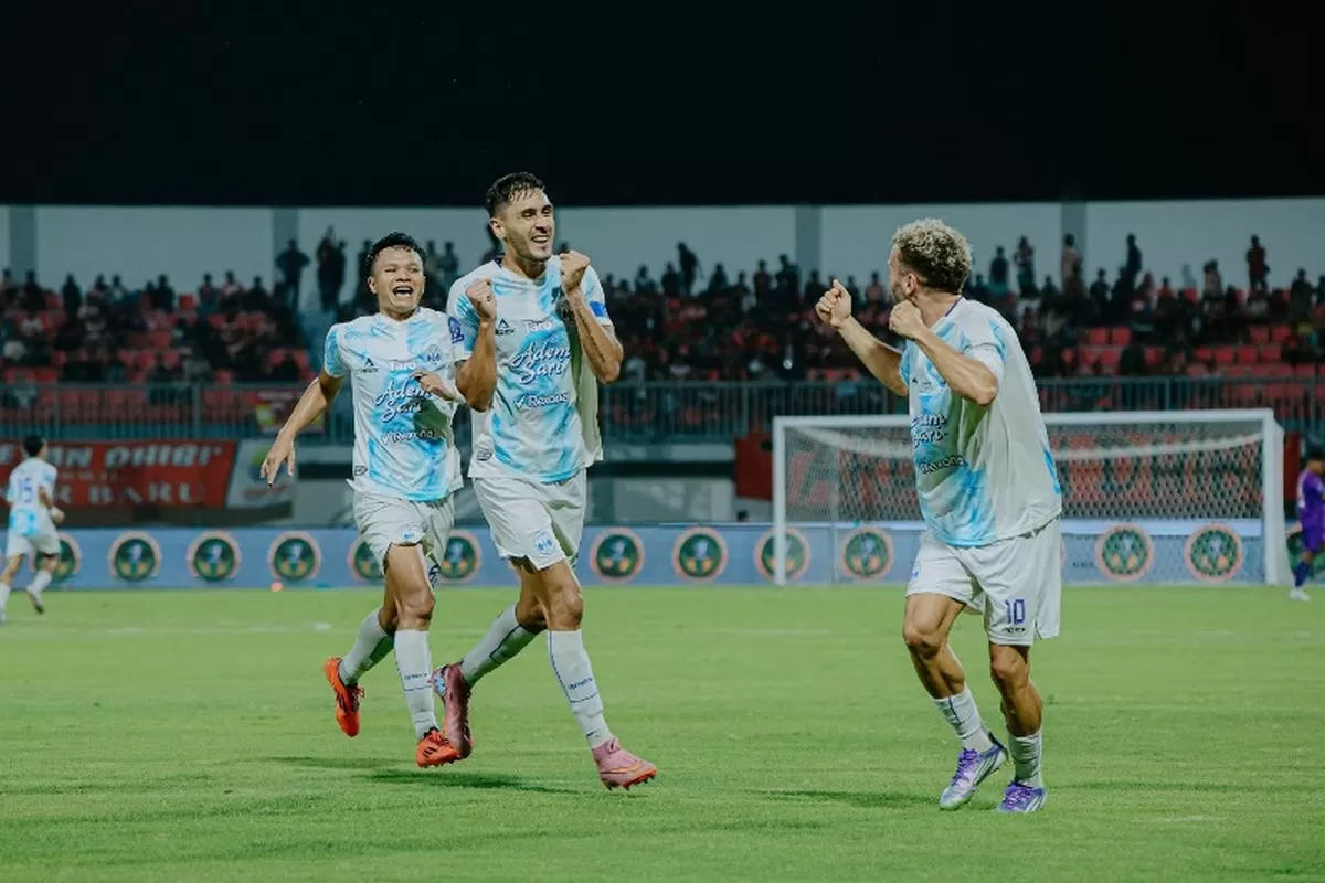 Selebrasi pemain PSIM Yogya usai cetak gol ke gawang Madura United FC (PSIM Yogyakarta)