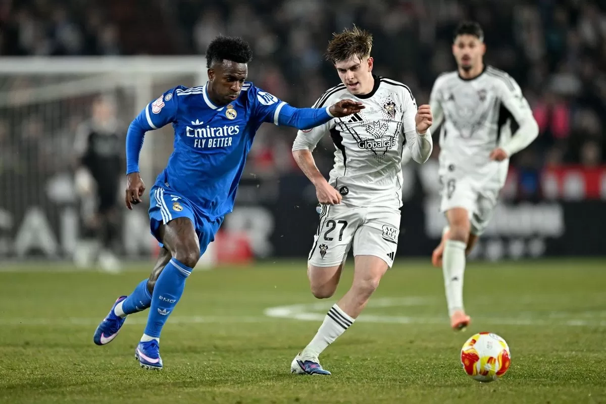 Real Madrid menelan kekalahan 3-2 dari tim Segunda itu.