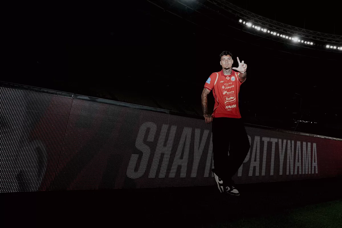 Pemain baru Persija, Shayne Pattynama. (Persija)