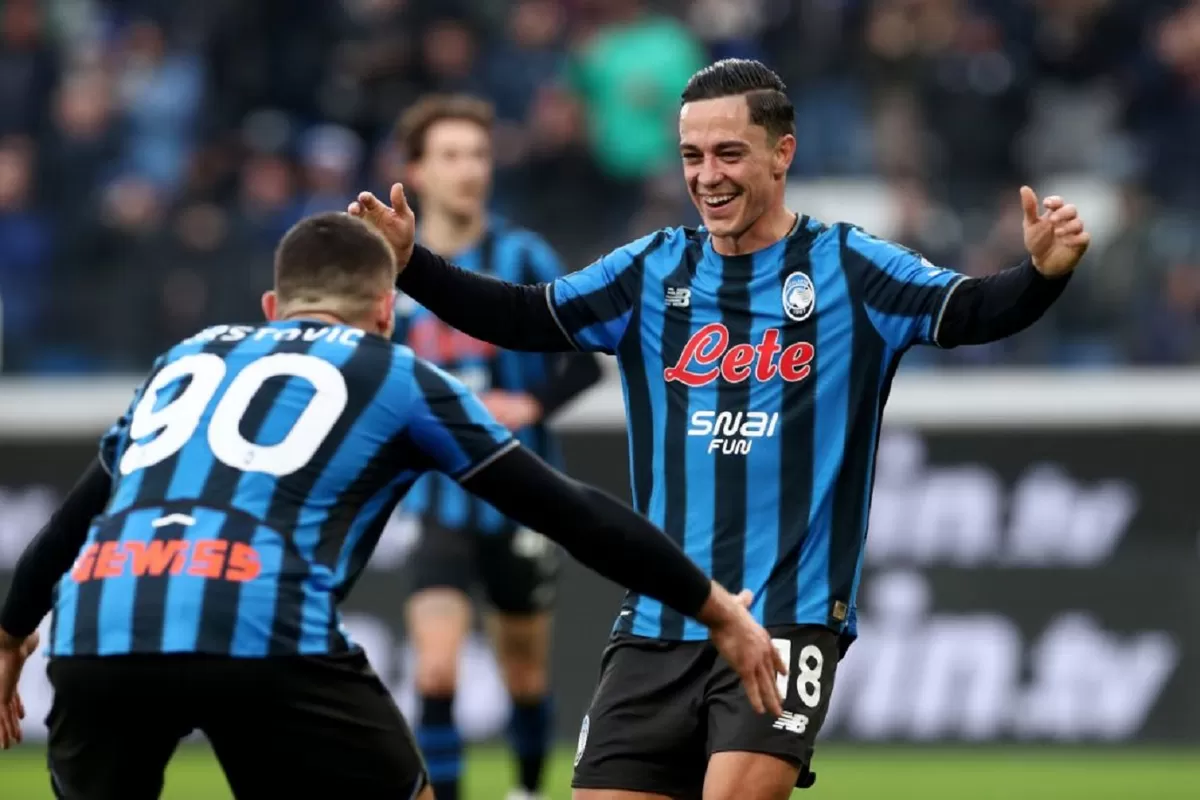 Giacomo Raspadori mengukir debutnya bersama Atalanta dengan indah melawan Parma.