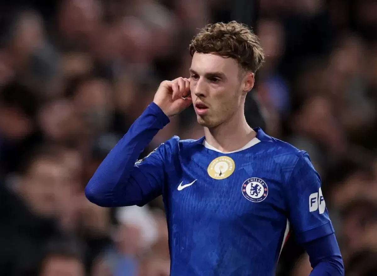 Cole Palmer  tergoda untuk pindah ke Manchester United atau Manchester City.