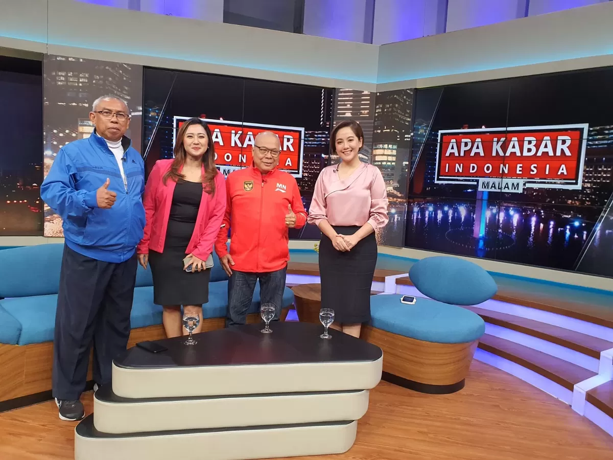 Dede Sulaiman tampil dalam acara Apa Kabar Indonesia Malam di TVOne bersama Mahfudin Nigara.