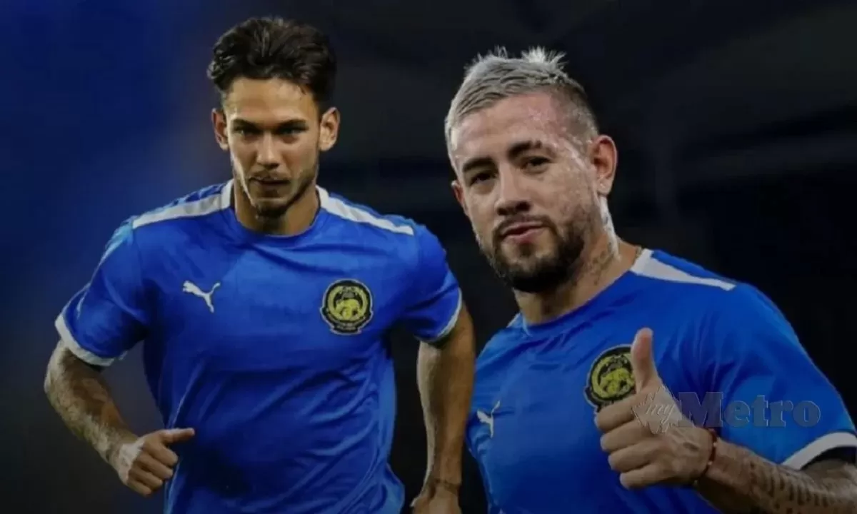 Rodrigo Holgado (kanan) dan Gabriel Palmero dilepas oleh klub mereka masing-masing beberapa bulan lalu.