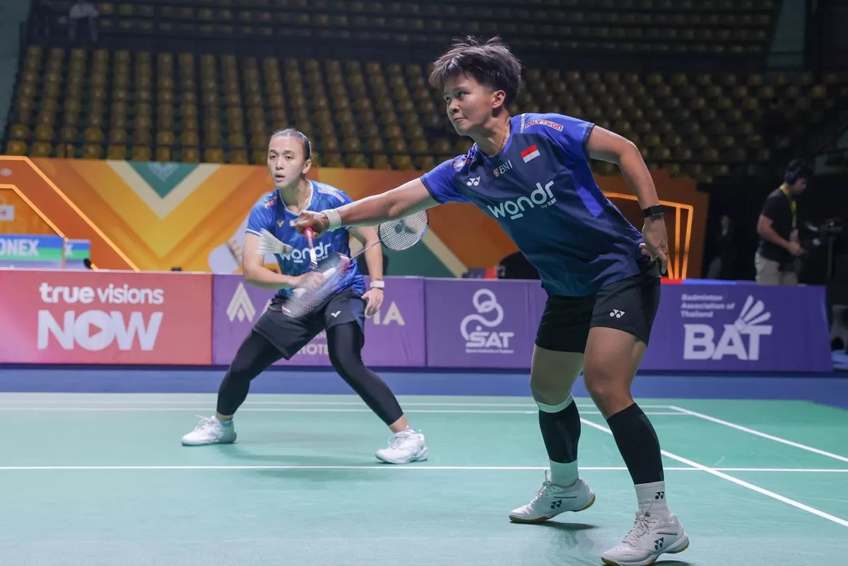 Febriana Dwipuji Kusuma/Meilysa Trias Puspitasari tampil meyakinkan saat menghadapi unggulan pertama asal Chinese Taipei, Hsu Yin-Hui/Lin Jhih Yun di perempat final Thailand Masters 2026, 30 Januari. (PBSI)
