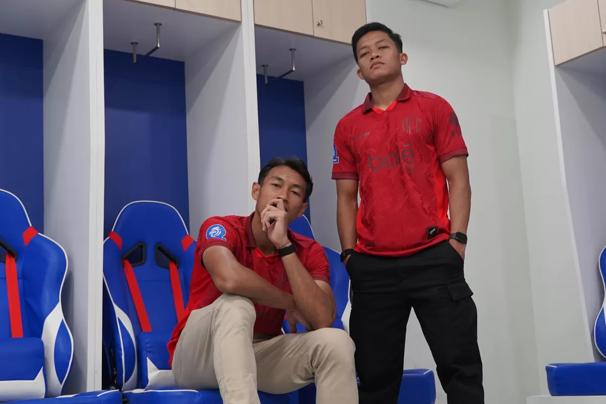 Rio Fahmi dan Hansamu Yama gabung Arema FC dengan status pinjaman dari Persija hingga akhir musim. (Arema FC)