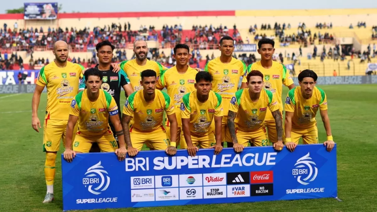 Skuat Persebaya siapkan skenario terbaik hadapi Dewa United Banten FC di pekan ke-19 Super League 2025/26 (I League)