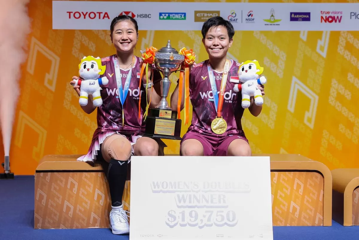 Ganda baru Amallia Cahaya Pratiwi/Siti Fadia Silva Ramadhanti langsung memberikan kontribusi nyata dengan meriah gelar Thailand Masters 2026. Ini gelar perdana semenjak dipasangkan akhir 2025.   (PBSI)