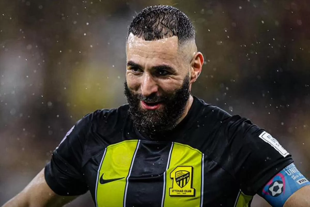 Karim Benzema merasa sangat tidak senang dengan tawaran yang diajukan Al Ittihad.