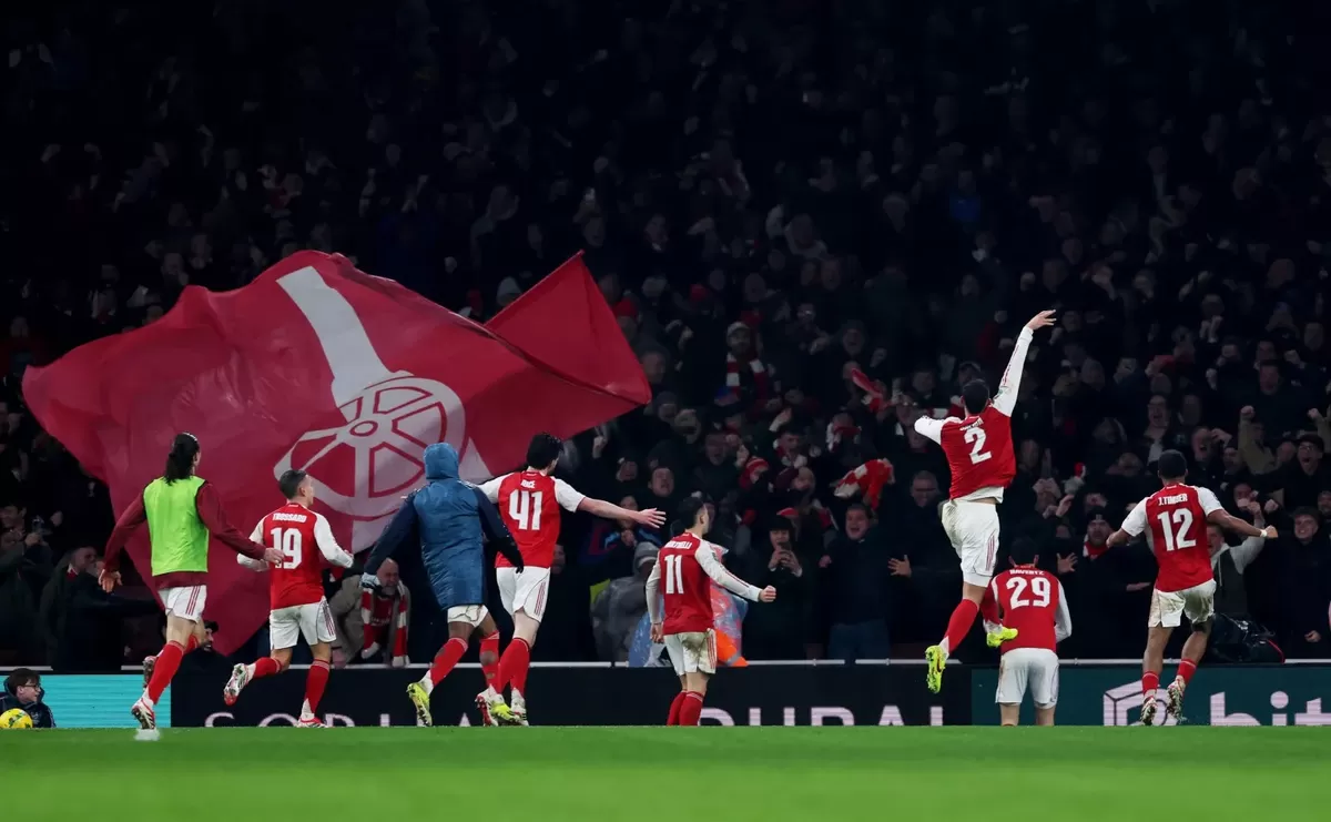 Arsenal merayakan kemenangan usai singkirkan Chelsea di semifinal Piala FA.