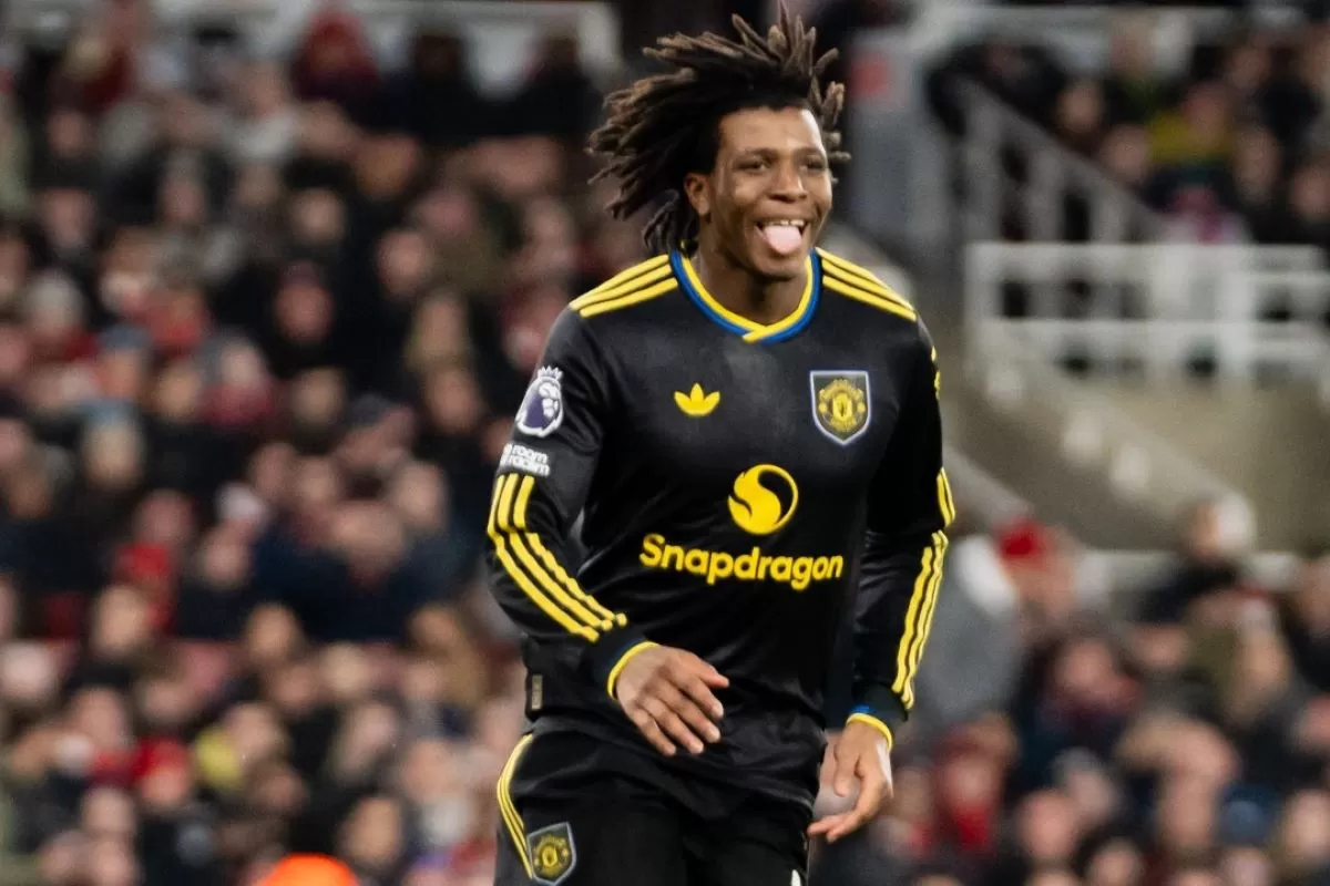 Pemain Manchester United, Patrick Dorgu akan absen untuk jangka waktu lama  (Manchester United)