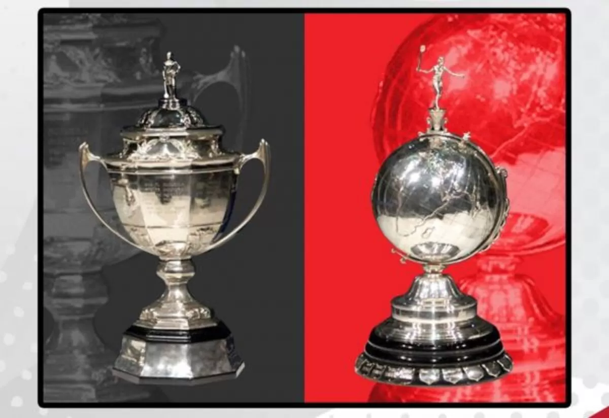 Trofi Piala Thomas Uber, yang akan diperebutkan 16 tim terbaik dunia, putra dan putri. Pada edisi 2026, putaran final akan berlangsung di Horsens, Denmark, pada April hingga awal Mei 2026.  (pbdjarum.org)