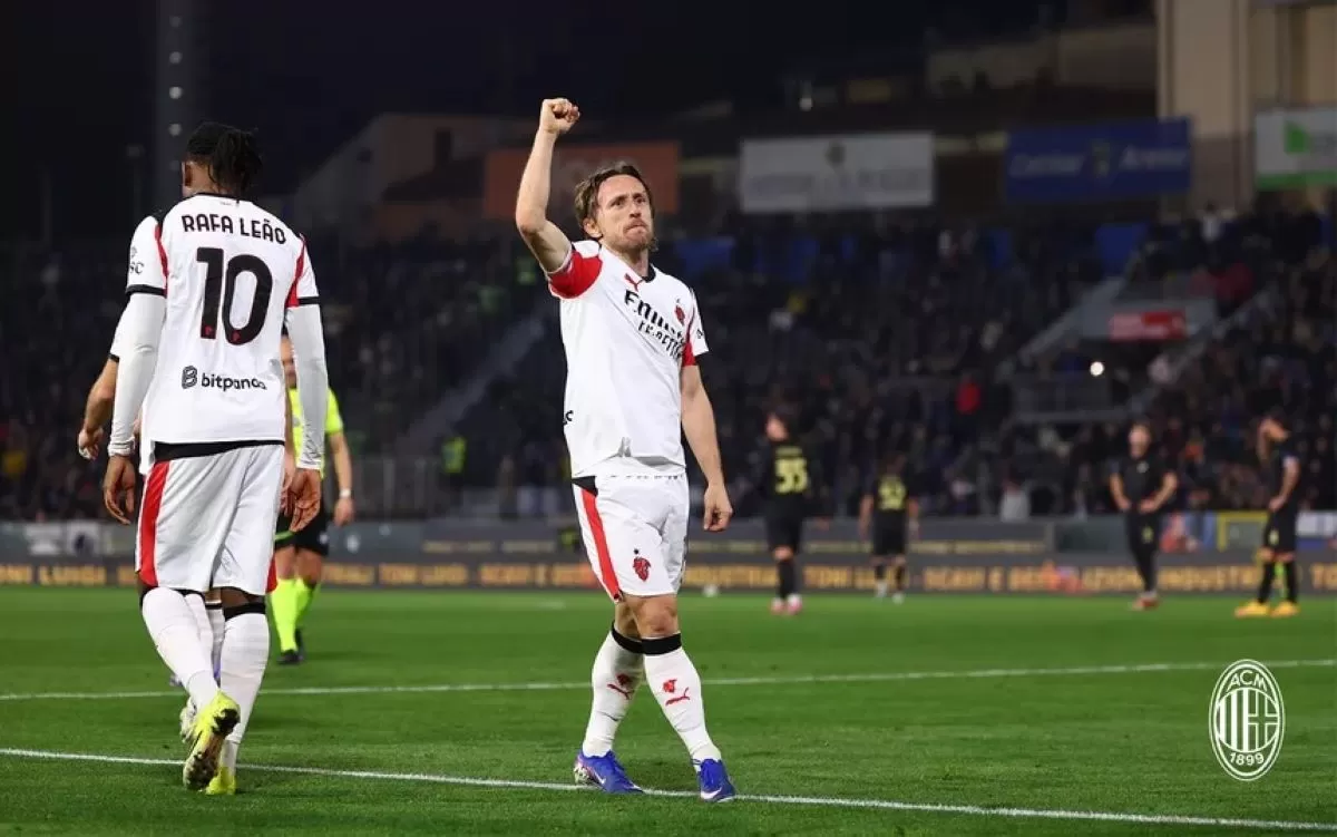 Luka Modric cetak gol penyelamat bagi AC Milan di laga melawan Pisa (AC Milan)