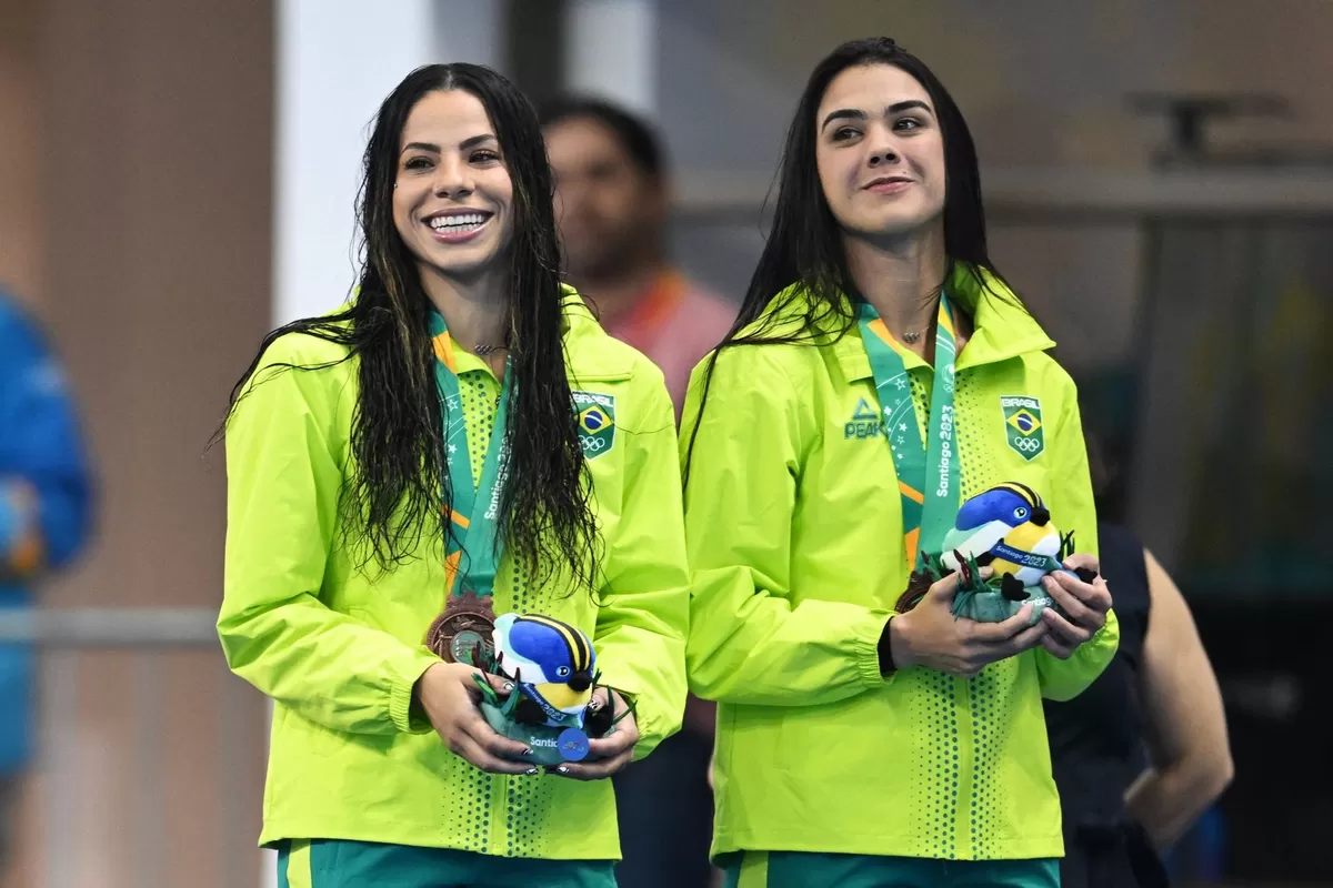 Dua atlet Brasil, Ingrid de Oliveira dan Giovanna Pedroso, sama-sama finis di posisi terakhir. Giovanna menyalahkan kehidupan seks Ingrid.