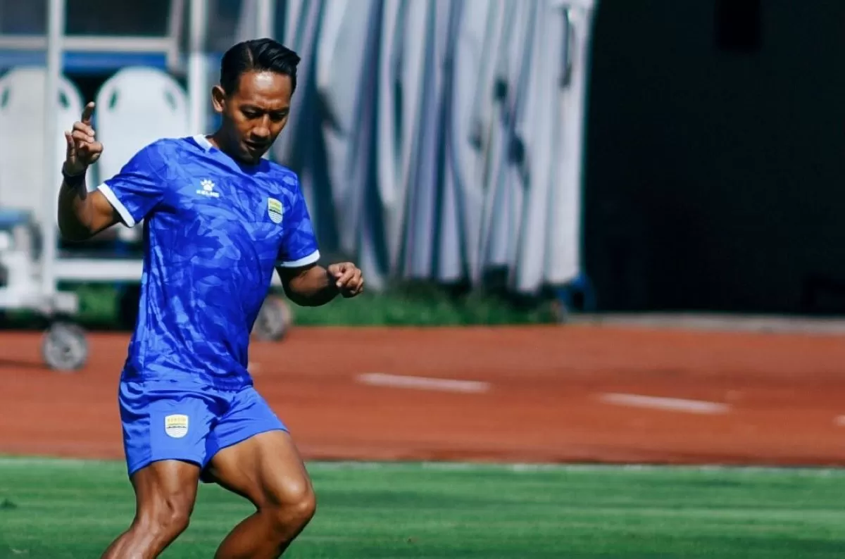 Beckham Putra dipastikan turun membela Persib di leg kedua ACL Two melawan Ratchaburi FC di GBLA. (Persib)