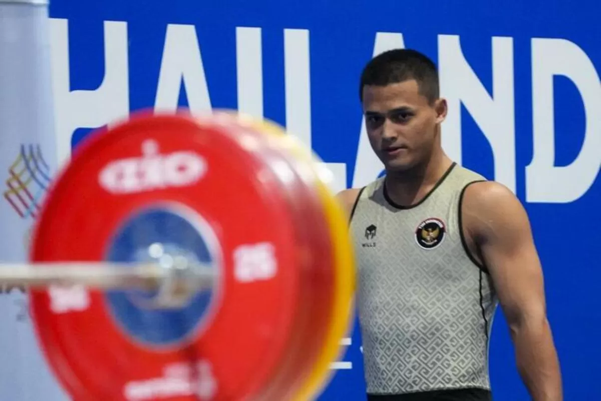 Lifter Indonesia Rizky Juniansyah. (NOC Indonesia)