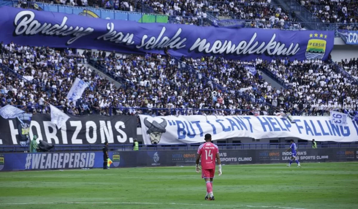 Bobotoh memenuhi kandang Persib di GBLA, Bandung di setiap pertandingannya. (PERSIB)