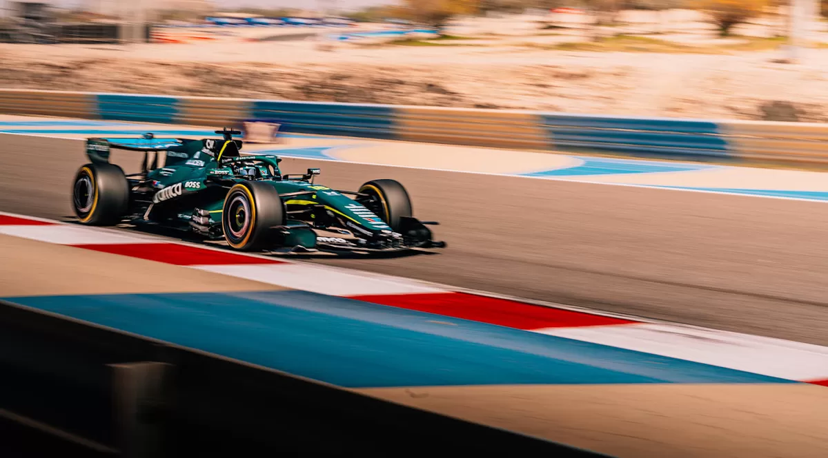 Aston Martin F1 Team saat menjalani Tes Bahrain (Aston Martin F1)