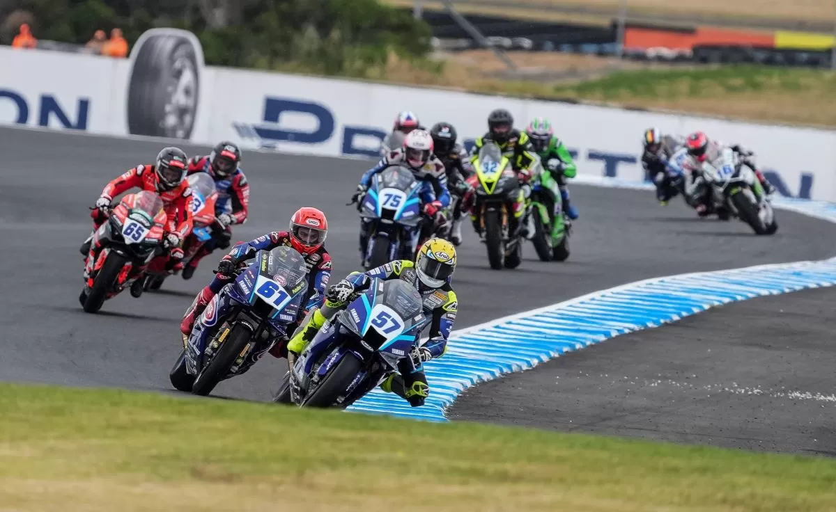Aldi Mahendra (#57) tampil apik di WorldSSP Australia 2026 dan bawa tim raih double podium (WorldSBK)