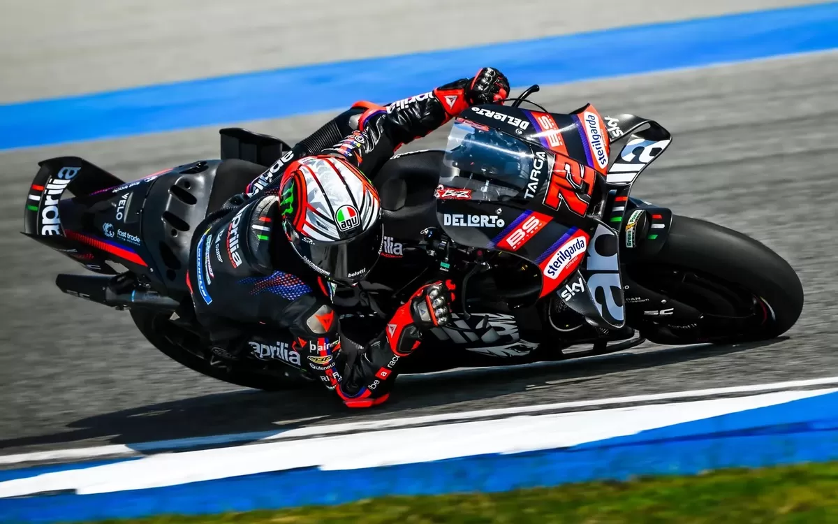Pembalap Aprilia Marco Bezzecchi pecahkan rekor lap sepanjang masa di tes pramusim Buriram (MotoGP)