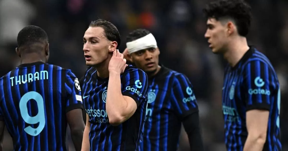 Inter menghadapi kesulitan bahkan sebelum leg kedua play-off Liga Champions.