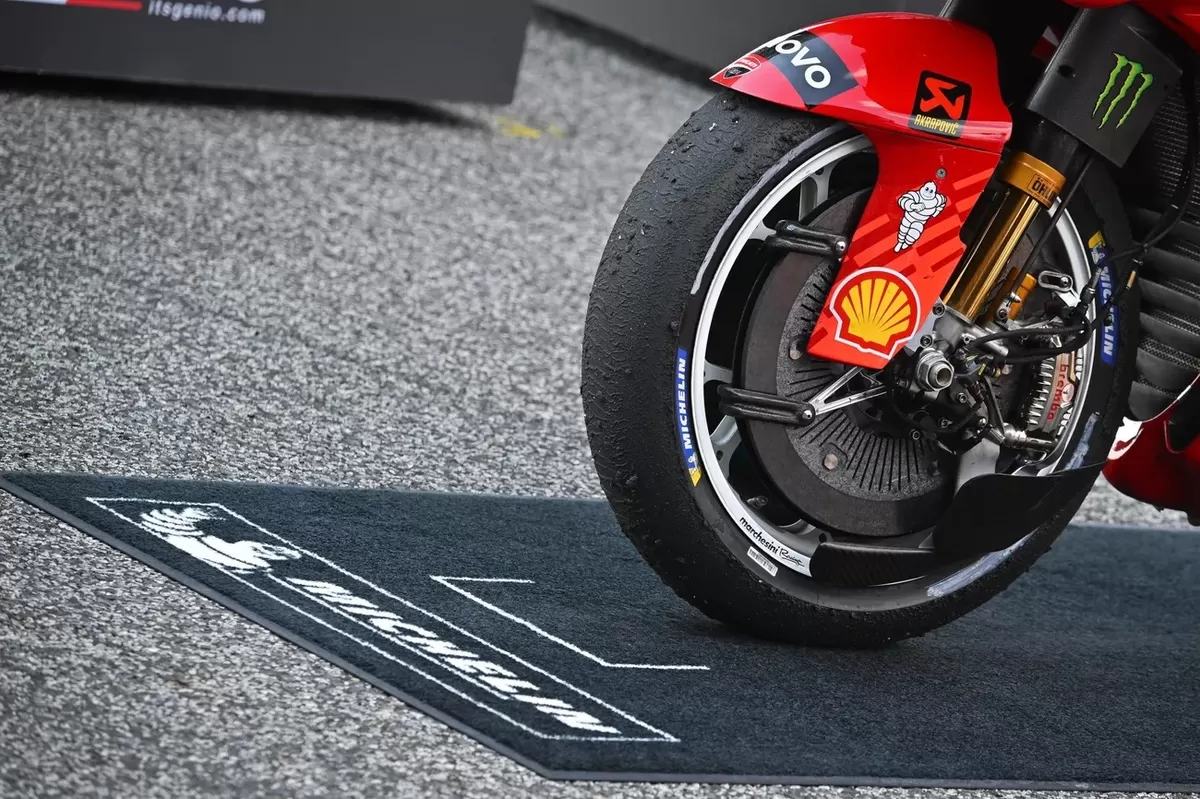 Michelin ubah alokasi ban depan untuk MotoGP 2026 (MotoGP)
