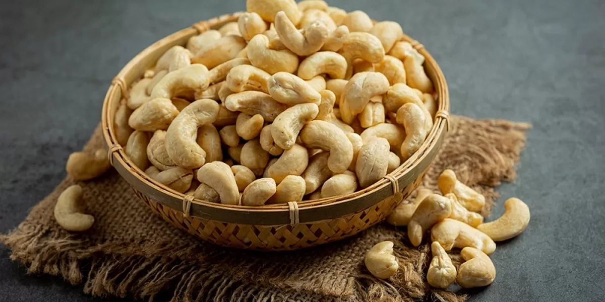 Kenali 10 Manfaat Kacang Mete Untuk Kesehatan, Yang Sayang Jika Dilewatkan (Freepik)