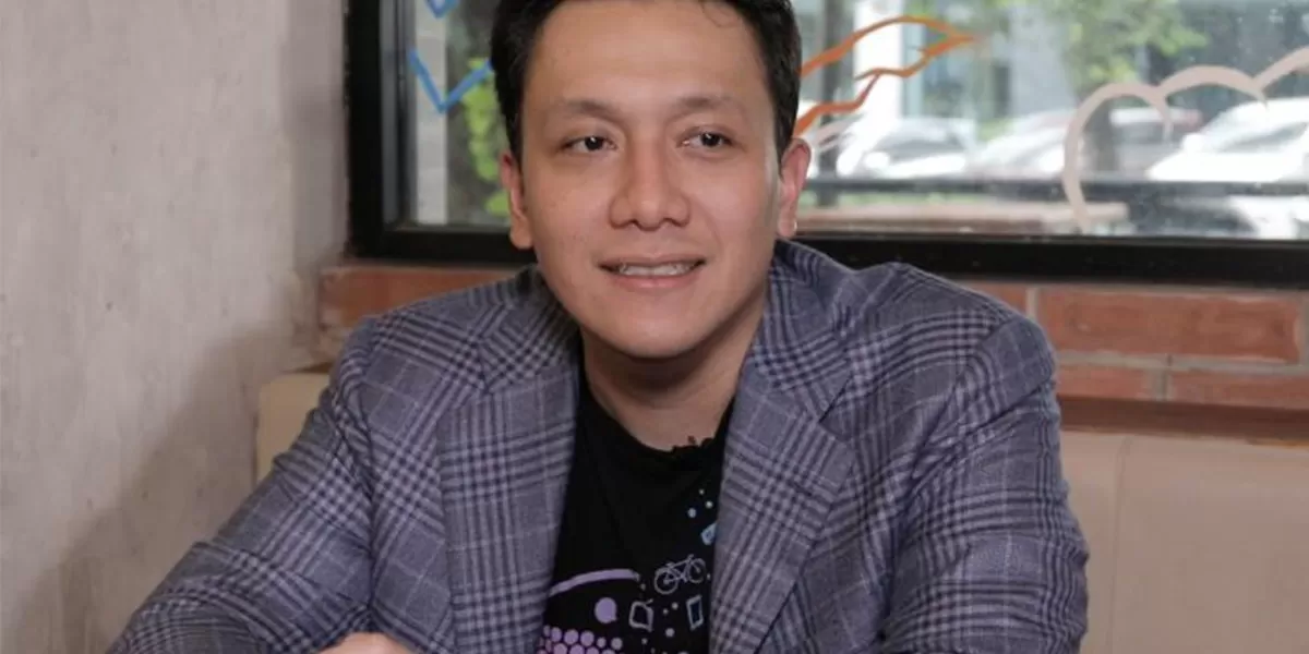 Diaz Hendropriyono, tanggapi penyegelan rumah ibadah jemaat Gereja Kristen Protestan Simalungun (GKPS) di Purwakarta dan pernyataannya tentang kebebasan beribadah untuk semua warga Indonesia. Artikel ini juga menjelaskan alasan Bupati Purwakarta Anne Ratna Mustika dalam menutup rumah ibadah tersebut