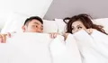 9 Cara Buat Pasangan Bahagia Saat Berhubungan Intim