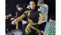 Kim Kardashian Membalut Tubuhnya dengan Selotip Balenciaga, Apa Hubungan Balenciaga dengan Perang Ukraina?