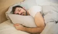 Suka Tidur Miring ke Kanan? Inilah 9 Manfaat Tidur Miring ke Kanan untuk Kesehatan