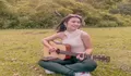 Lirik Lagu 'Dia Masa Lalumu Aku Masa Depanmu' – Vionita Sihombing, Lagu Viral TikTok
