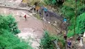 Diterjang banjir bandang, beberapa obyek kawasan wisata Guci di Tegal masih bisa diakses