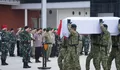 Panglima TNI, Kapolri, Kasad TNI dan Menhub Sambut Kedatangan Jenazah Kusuma Bangsa