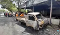 DUARRR! Pick Up Terbakar dan Tabrak 2 Motor di Jalan Soekarno-Hatta Semarang, Sopir Luka-luka
