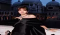 Netizen Salfok dengan Perhiasan yang Digunakan Oleh Lisa BLACKPINK di Acara BVLGRI di Italia