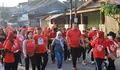 Ratusan Warga Kota Bekasi Antusias Ikut Jalan Santai, Tri Adhianto : Bikin Sehat dan Mempererat Silaturahmi